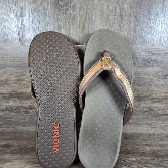 Vionic Tide II Toe Post Bronze Metallic Leather Orthaheel Flip Flop Womens Sz 11 - Picture 8 of 9